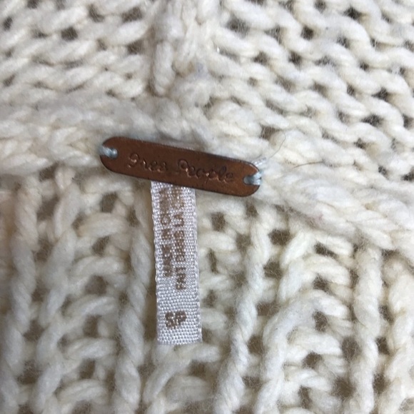 Free People cream knit vest size small - Picture 4 of 4